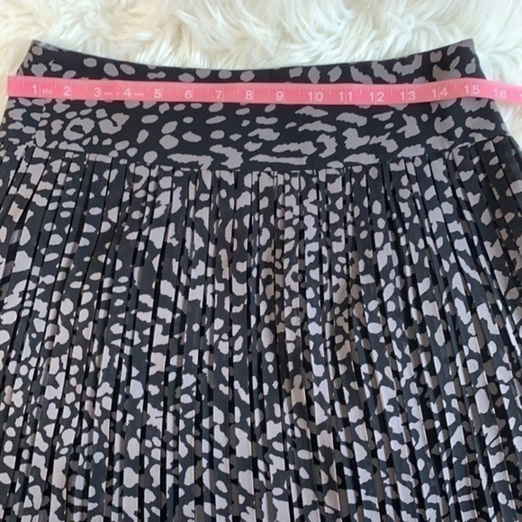NWT Loft pleated lined skirt side zip black gray 2 - Picture 6 of 9